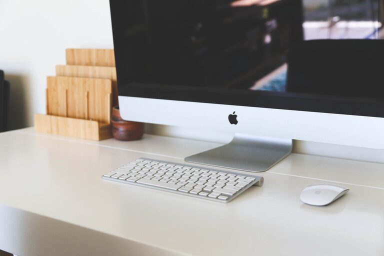Tips for Creating a Clutter-Free and Productive Home Office Space